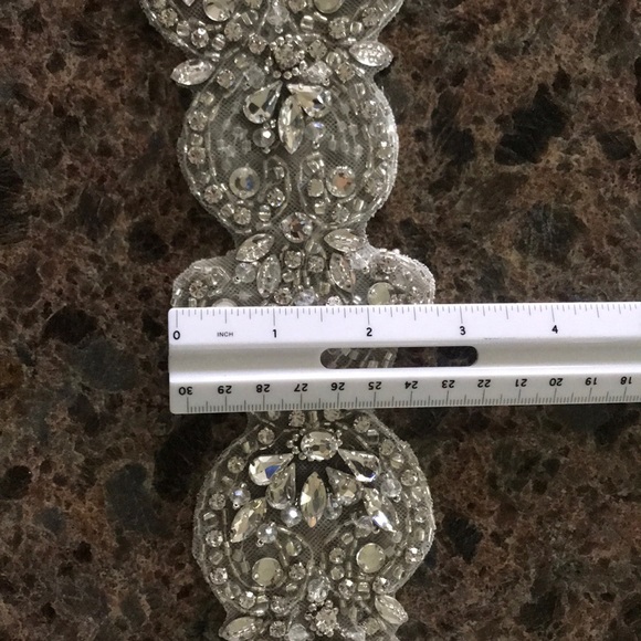 LAST CHANCE SALE!!Justin Alexander crystal belt 💗 - Picture 7 of 8